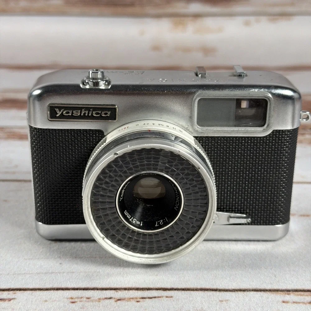 Yashica EZ-Matic 4 35mm Film Camera 37mm f/2.7 Lens Tested